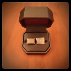 Diamond cuff links